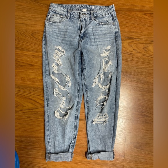 Refresh Mom Jeans - Picture 2 of 3